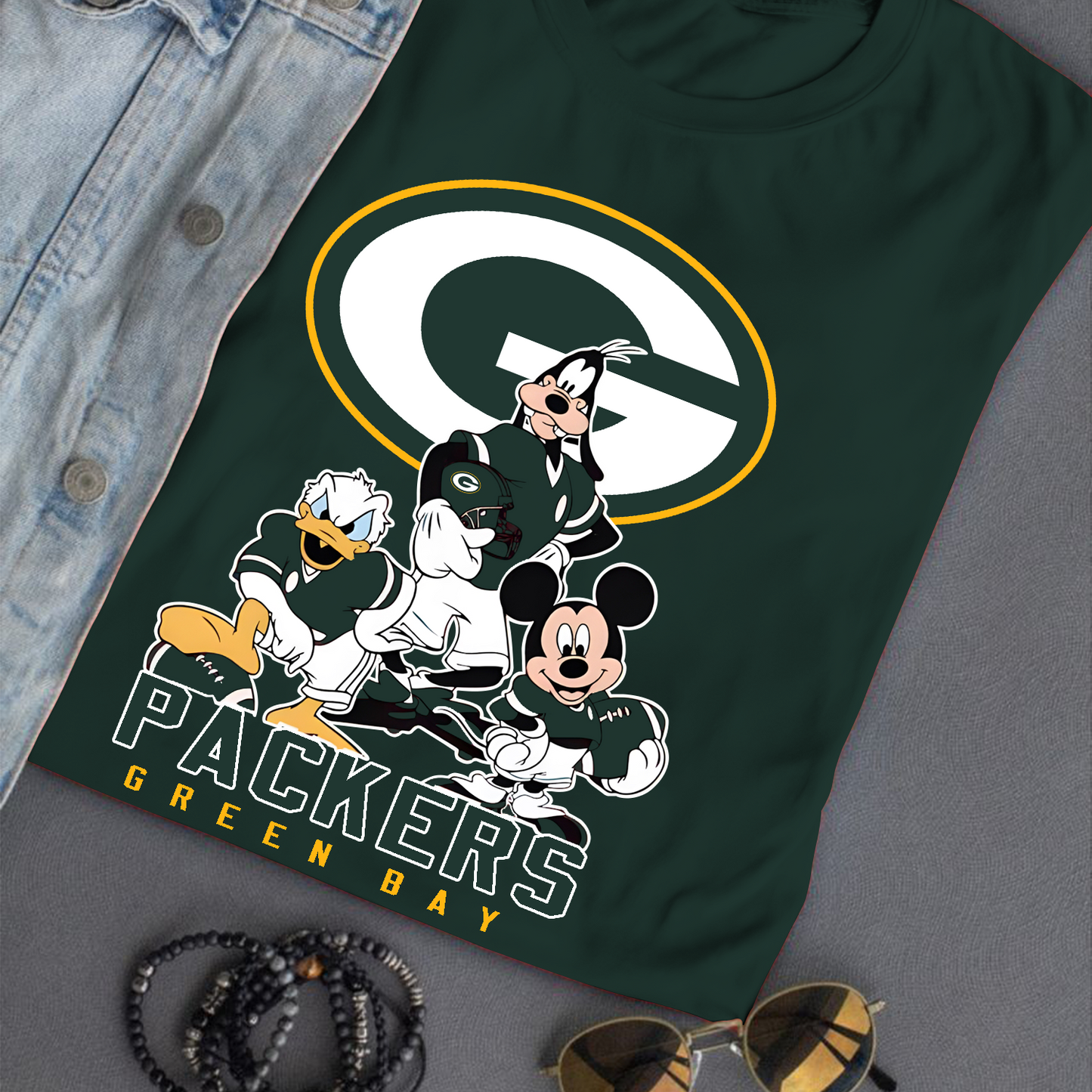 Green Bay Packers Mickey Goofy Donald Disney NFL T-Shirt DATND TANTD