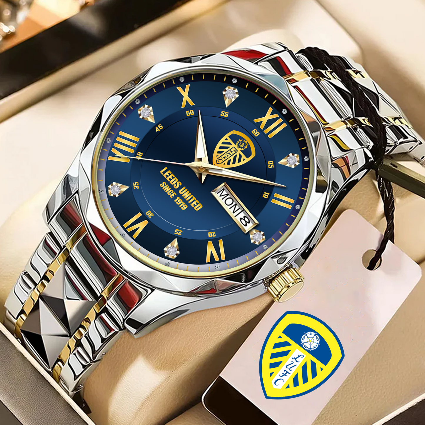 LEE Alloy Luxury Quartz Watch DATND TANTD