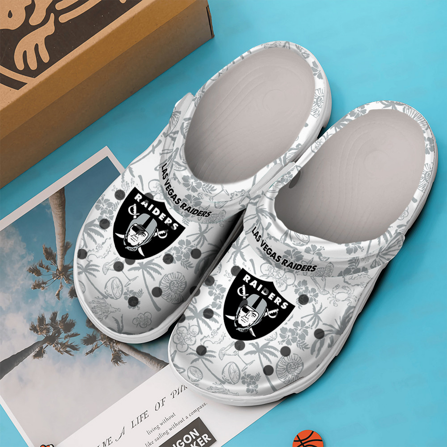 LVR x NFL Clogs DATND TANTD