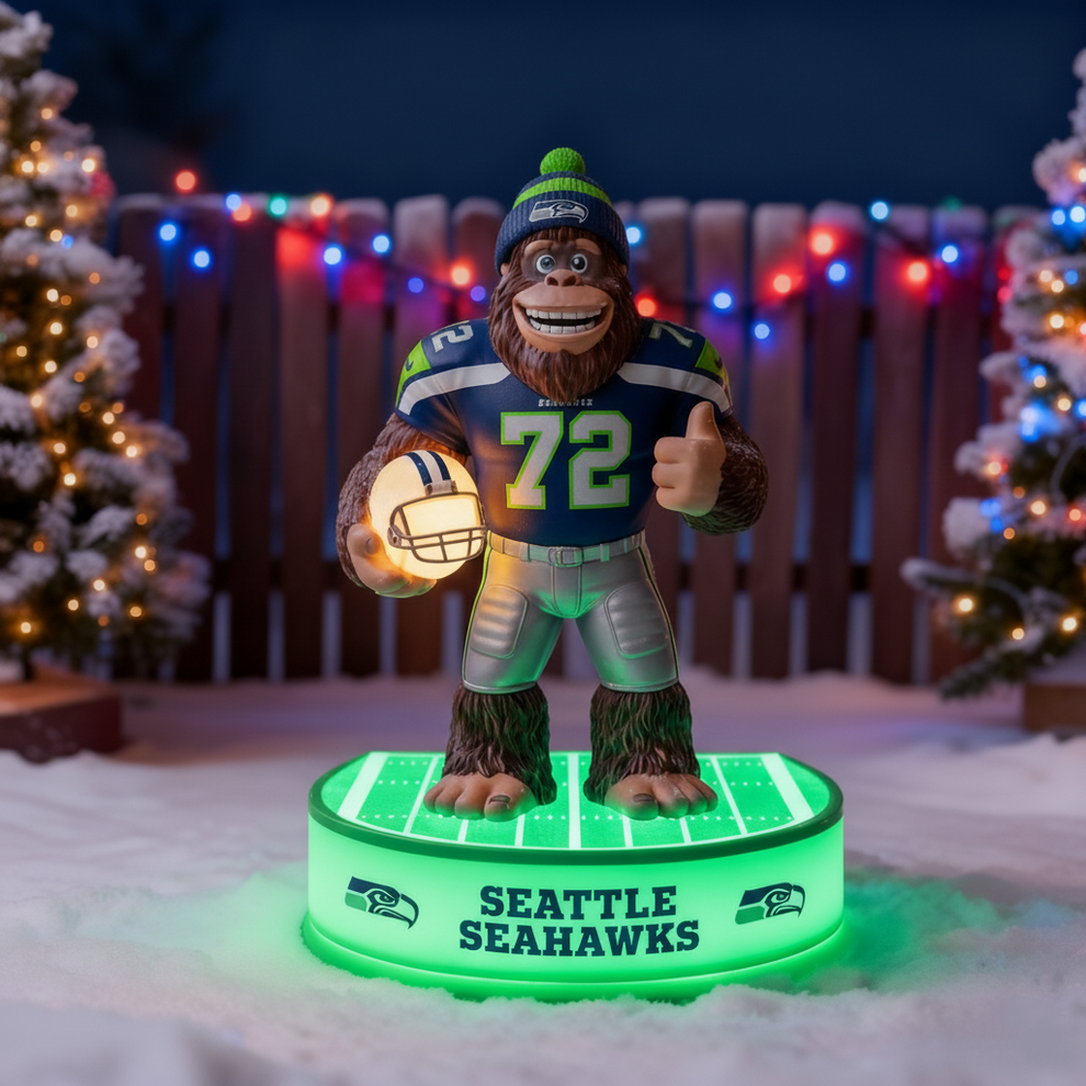 NFL x SS Bigfoot Gridiron Guardian Collectible Statue V1 NAK