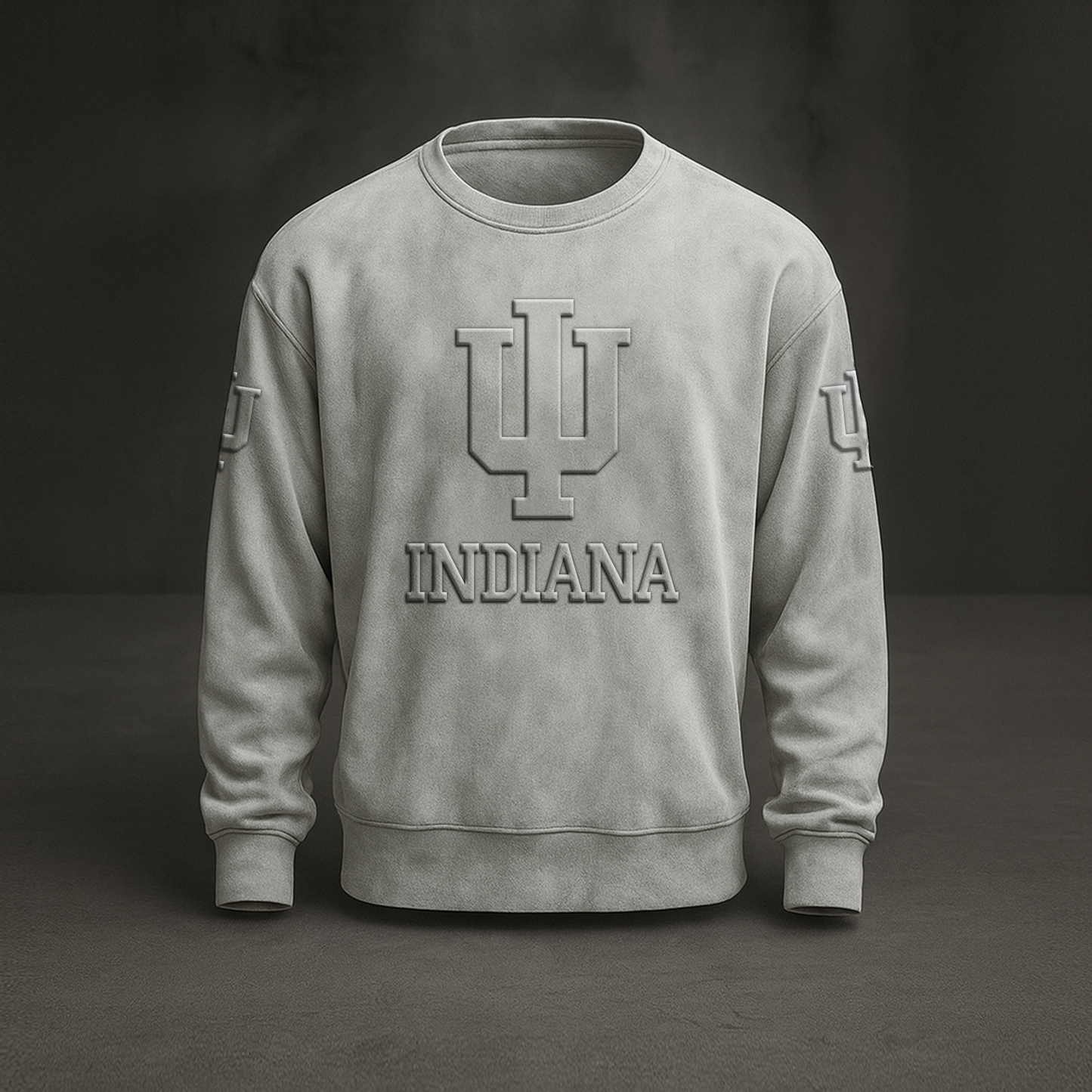 IU Embossed SweatShirt DatND DVT