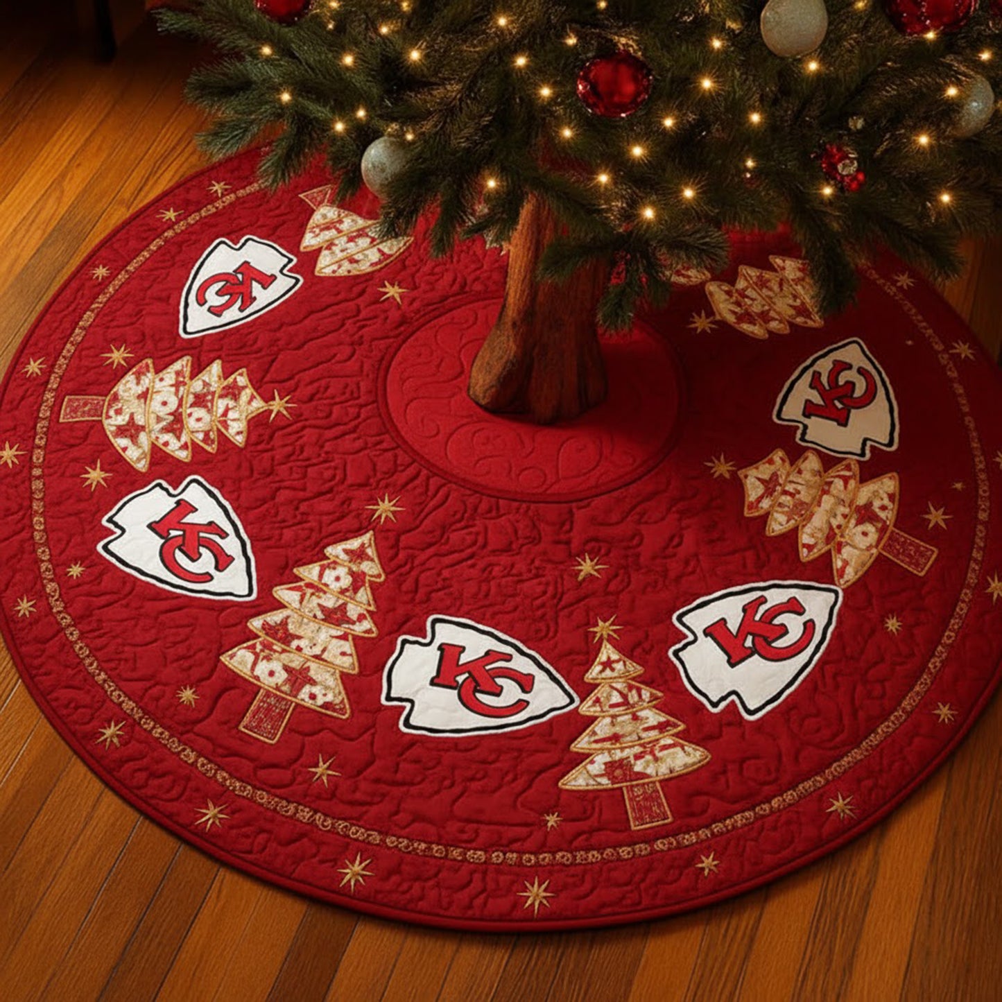 Premium NFL KC Chrismast Tree Skirt V2 NMD NHM