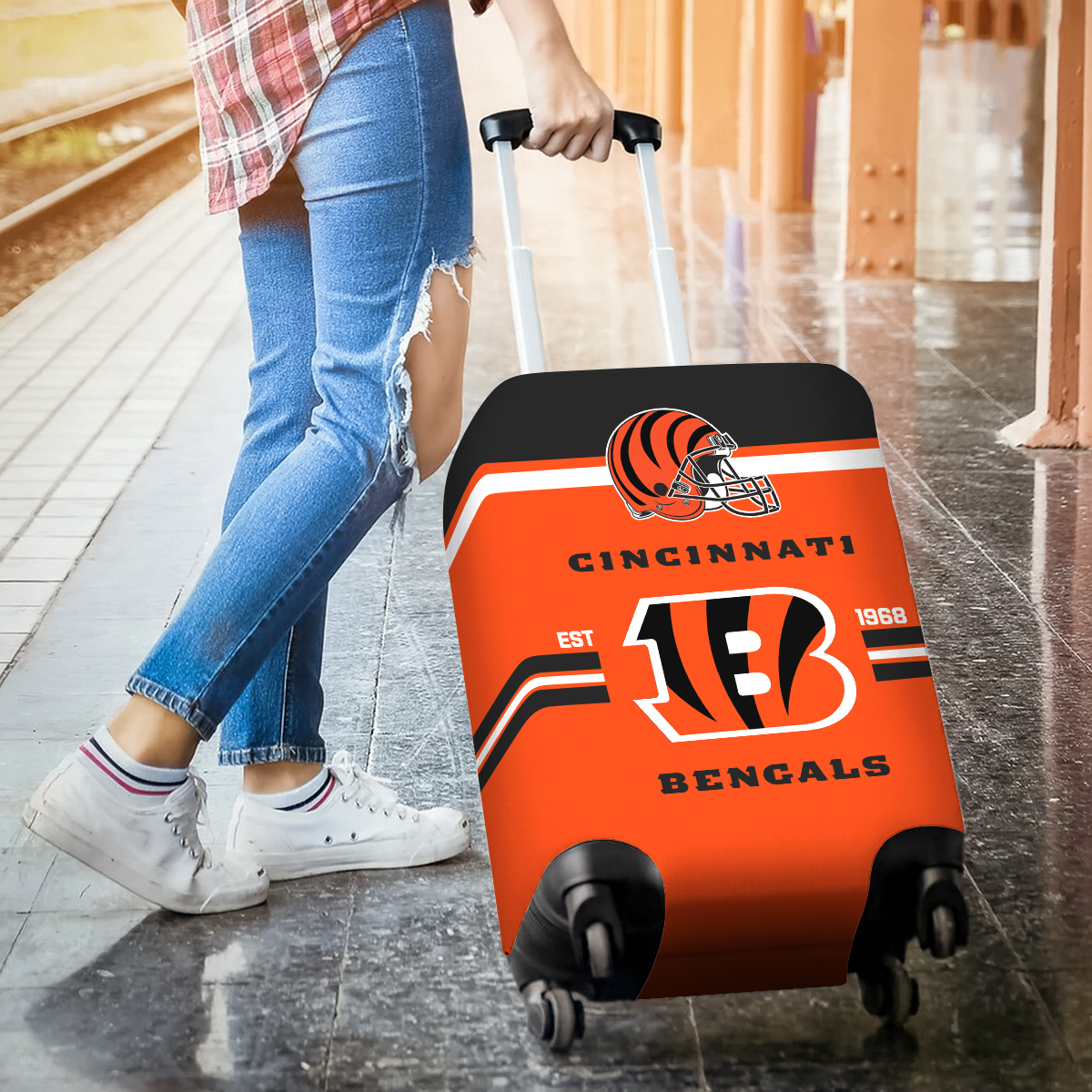 CIN NFL Luggage Cover Suitcase Protector DDT NTL