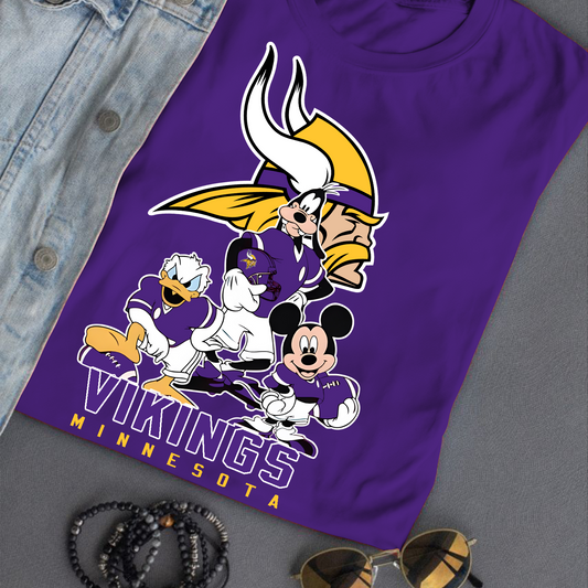Minnesota Vikings Mickey Goofy Donald Disney NFL T-Shirt DATND TANTD
