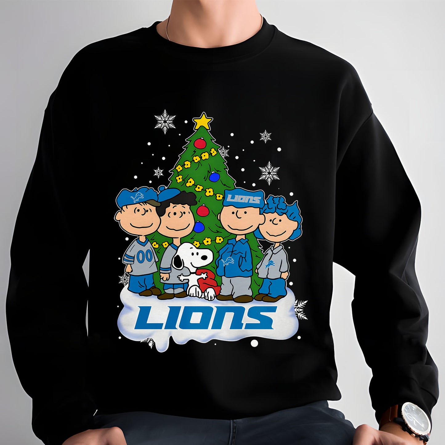 DET x NFL Peanuts Snoopy And Friends Christmas Tree 2D Shirt DatND DVT