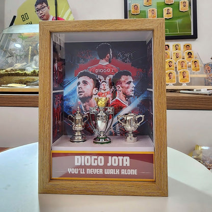 Diogo Jota Display Frame – “You’ll Never Walk Alone” DDTCTND