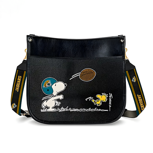 JAC x NFL Peanuts Snoopy Football Shoulder Bag DatND ThuongNH