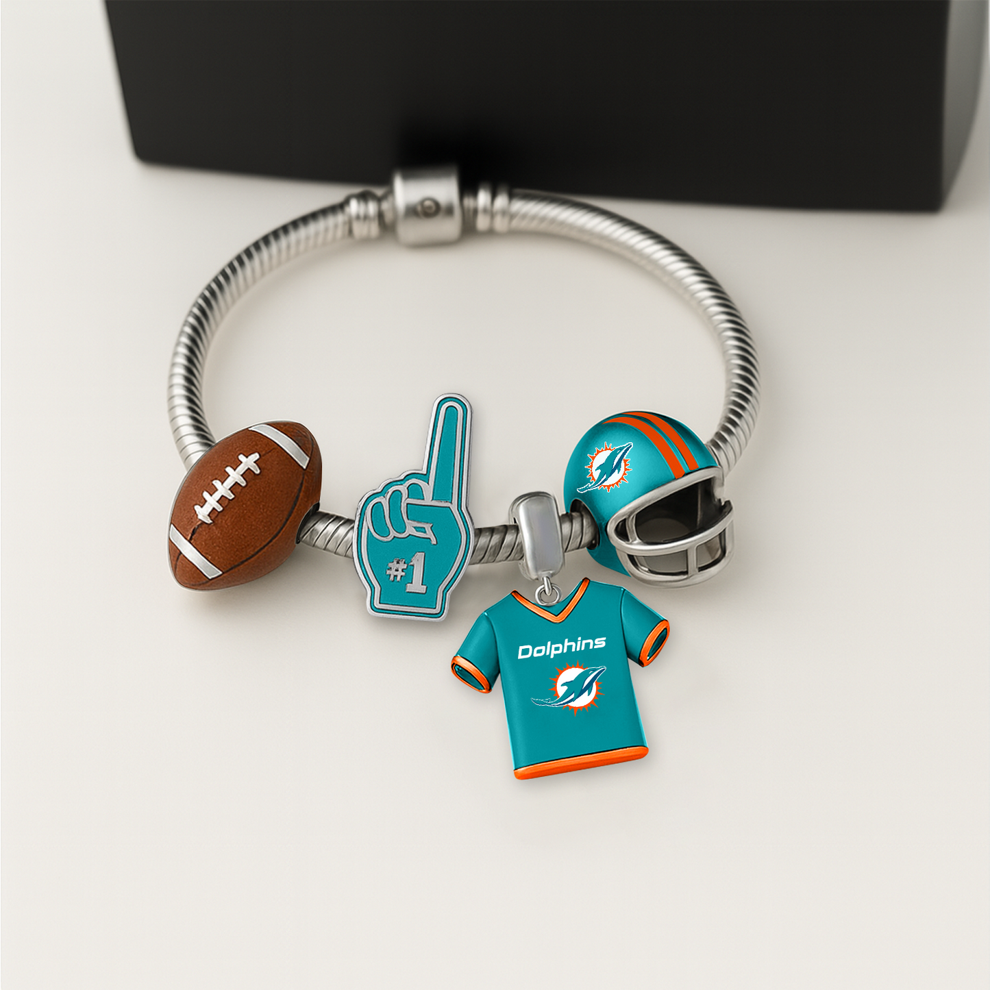 MIA x NFL Charm Jewelry DatND DVT