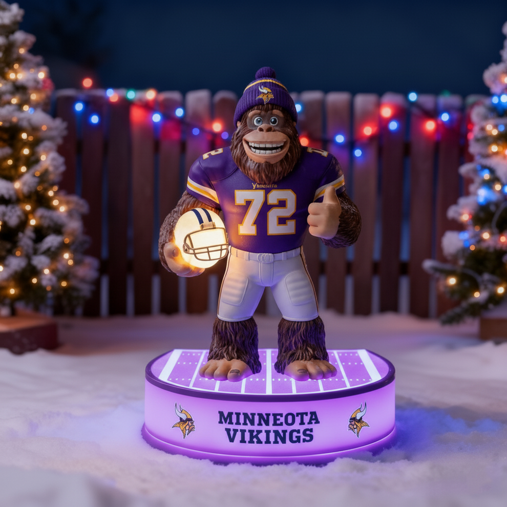 NFL x MV Bigfoot Gridiron Guardian Collectible Statue V1 NAK