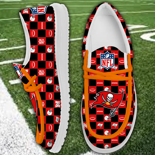 TB x NFL Personalized Low Top Shoes DATND TANTD